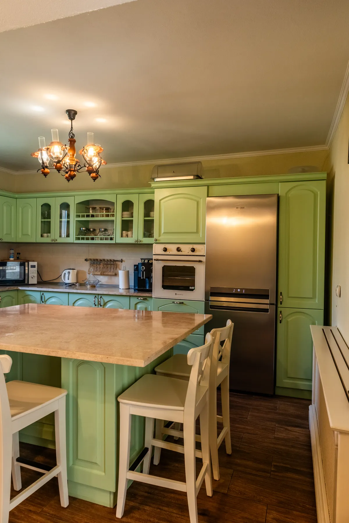 Vila Crisalia – kitchen 02