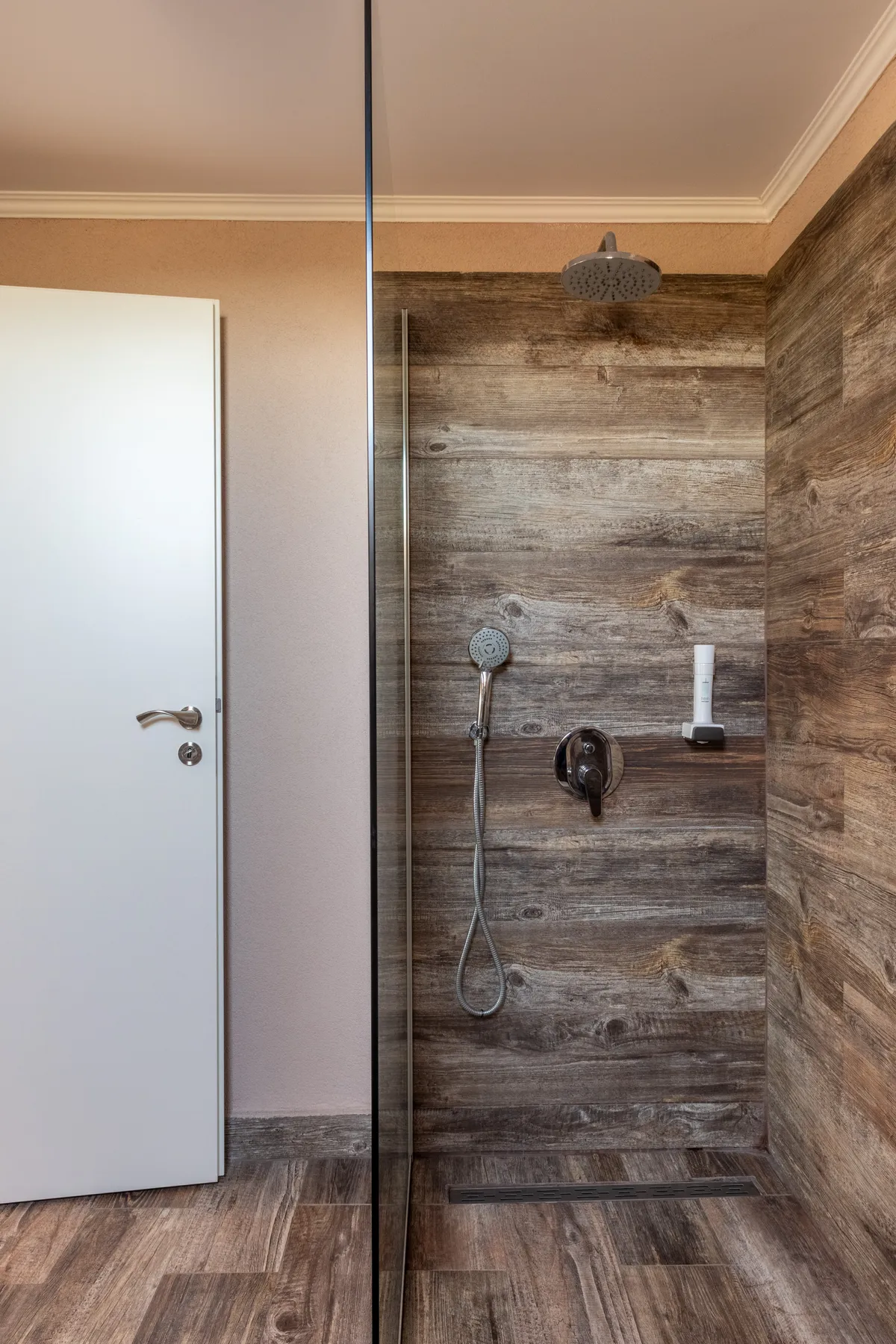 Vila Crisalia – room 3 bed