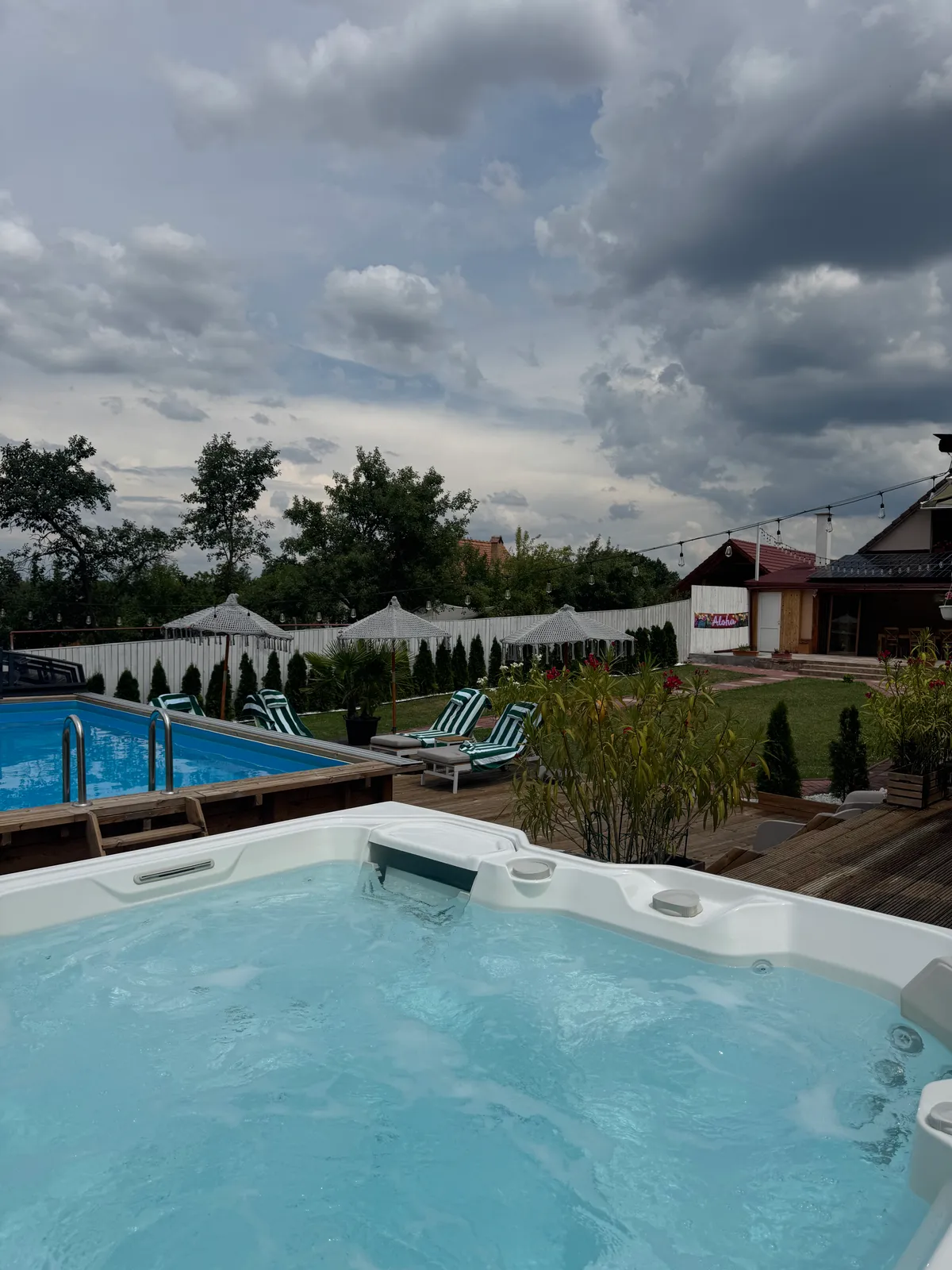 Vila Crisalia – yard 07